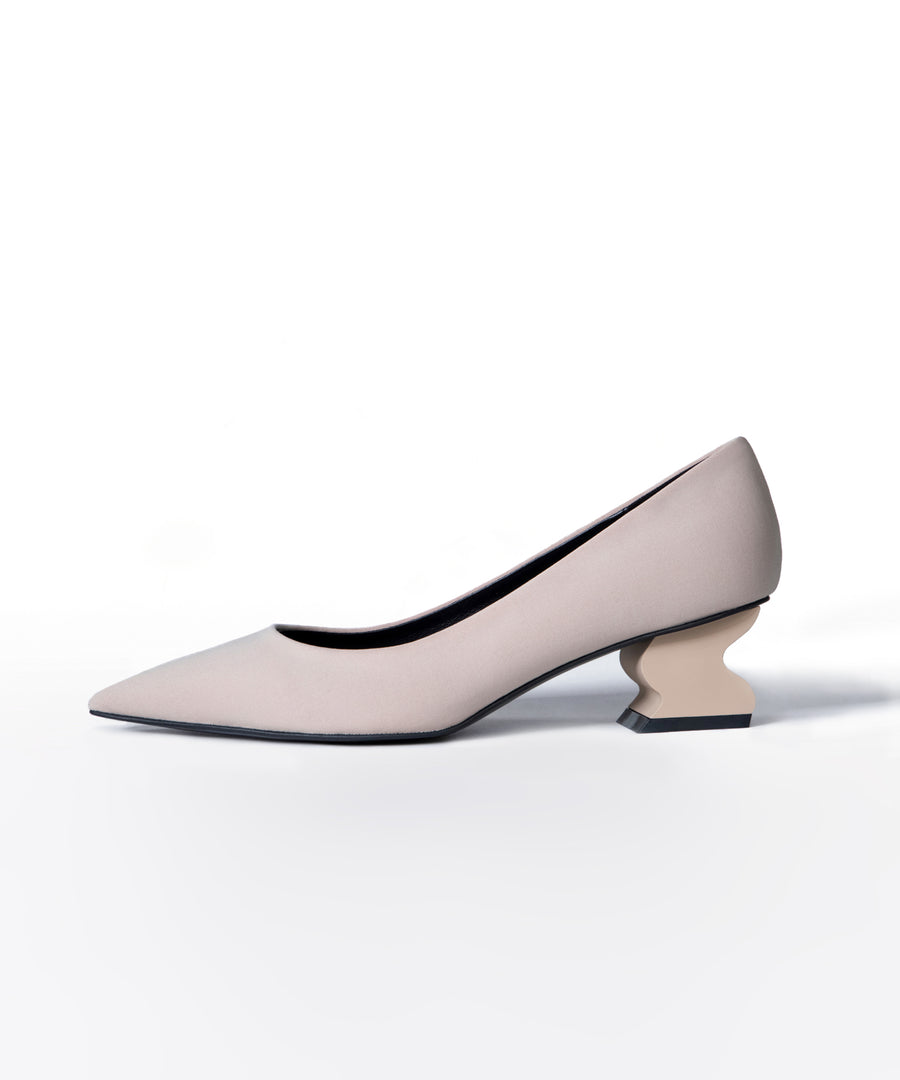 iRi MONLE Beige Neoprene Pointed Toe Pump